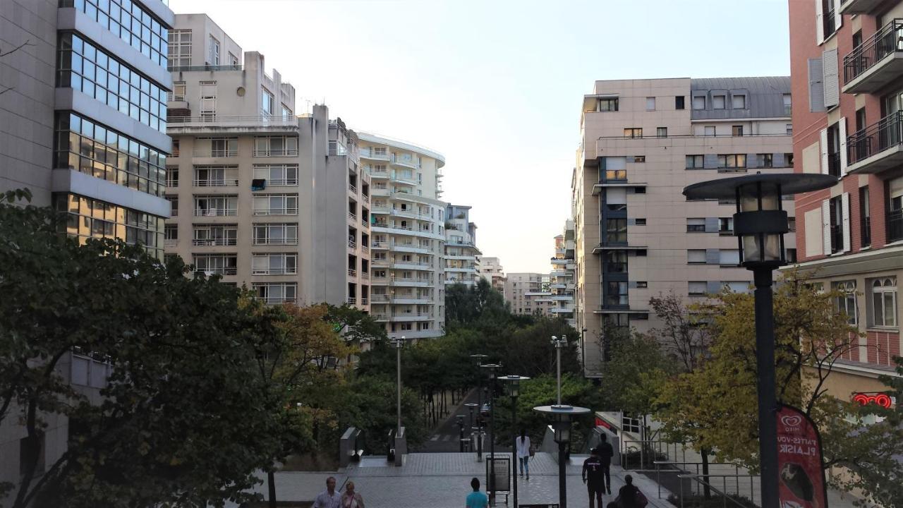 Appartement Lilas Parc 1 - Paris La Defense Courbevoie Exterior photo